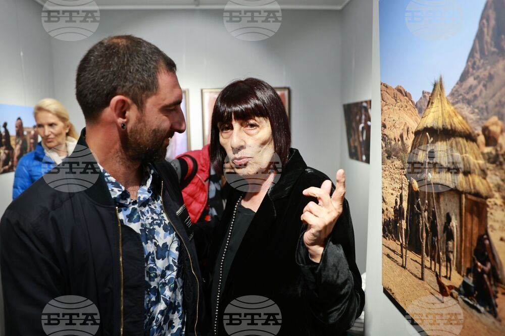 Изложба - Десислава Минчева - Сандро Арабян