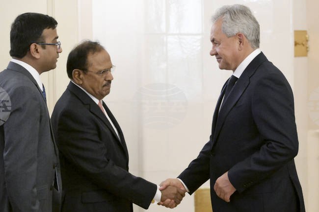 Русия и Индия подчертаха ангажимента си към двустранното си стратегическо сътрудничество след влизането в сила на новите мита на Тръмп 