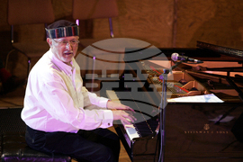 Милчо Левиев