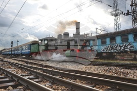 Коледен влак