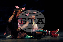 Бургас - „Елха в Операта" - спектакъл