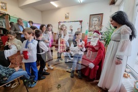 Румъния - Коледно тържество - училище “Йордан Йовков” в Букурещ