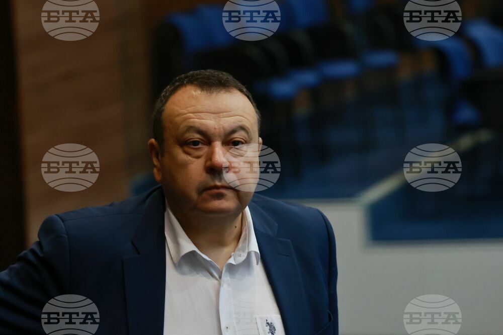 Парламент - заседание - Хамид Хамид