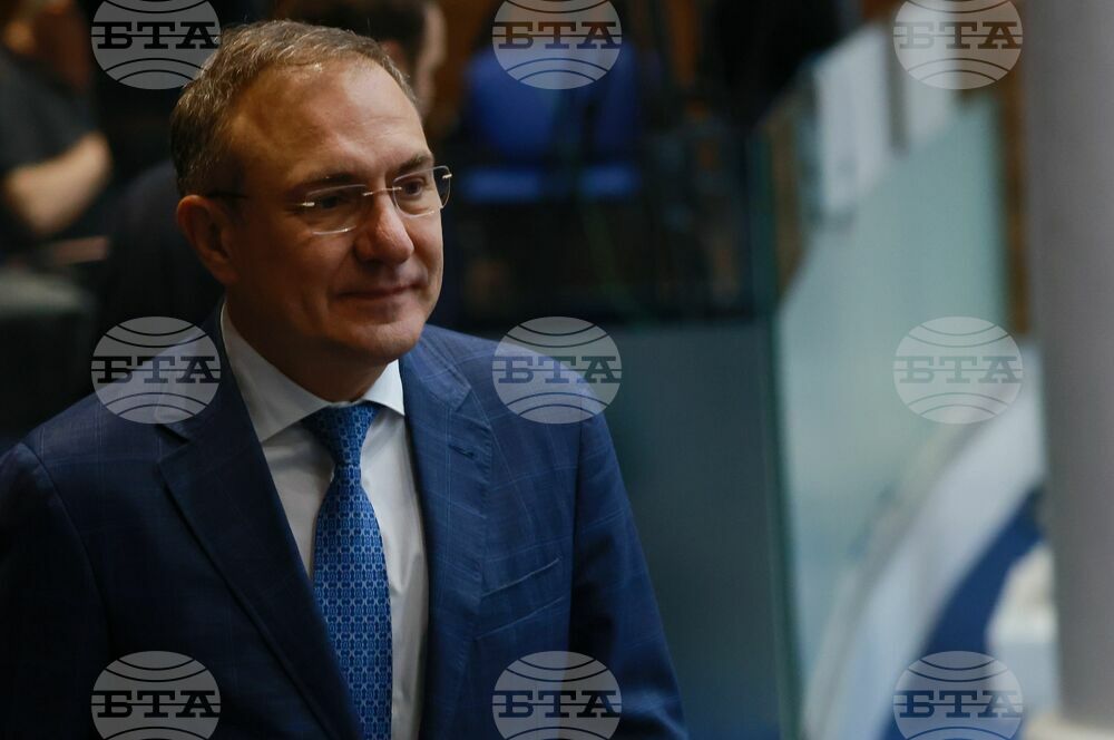 Парламент - заседание - Борислав Гуцанов