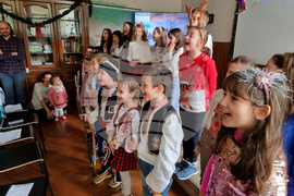 Румъния - Коледно тържество - училище “Йордан Йовков” в Букурещ