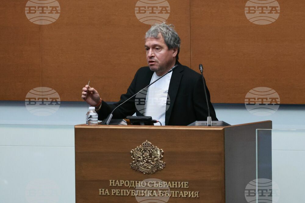 Парламент - заседание - Тошко Йорданов