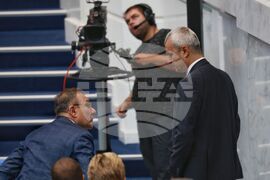 Парламент - заседание