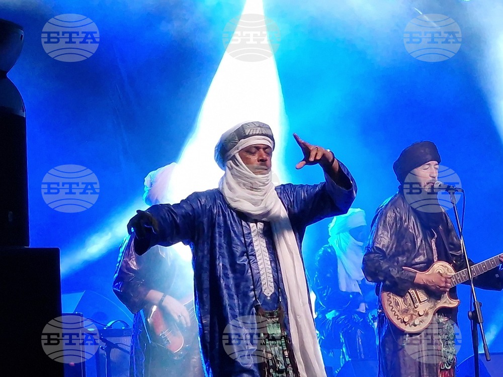 Носителите на награда „Грами“ – Tinariwen, изнесоха своя първи концерт у нас, снимка - Даниел Димитров /БТА