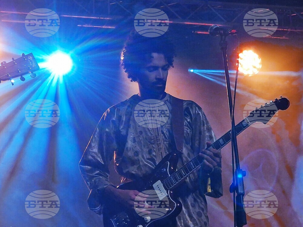 Носителите на награда „Грами“ – Tinariwen, изнесоха своя първи концерт у нас, снимка - Даниел Димитров /БТА