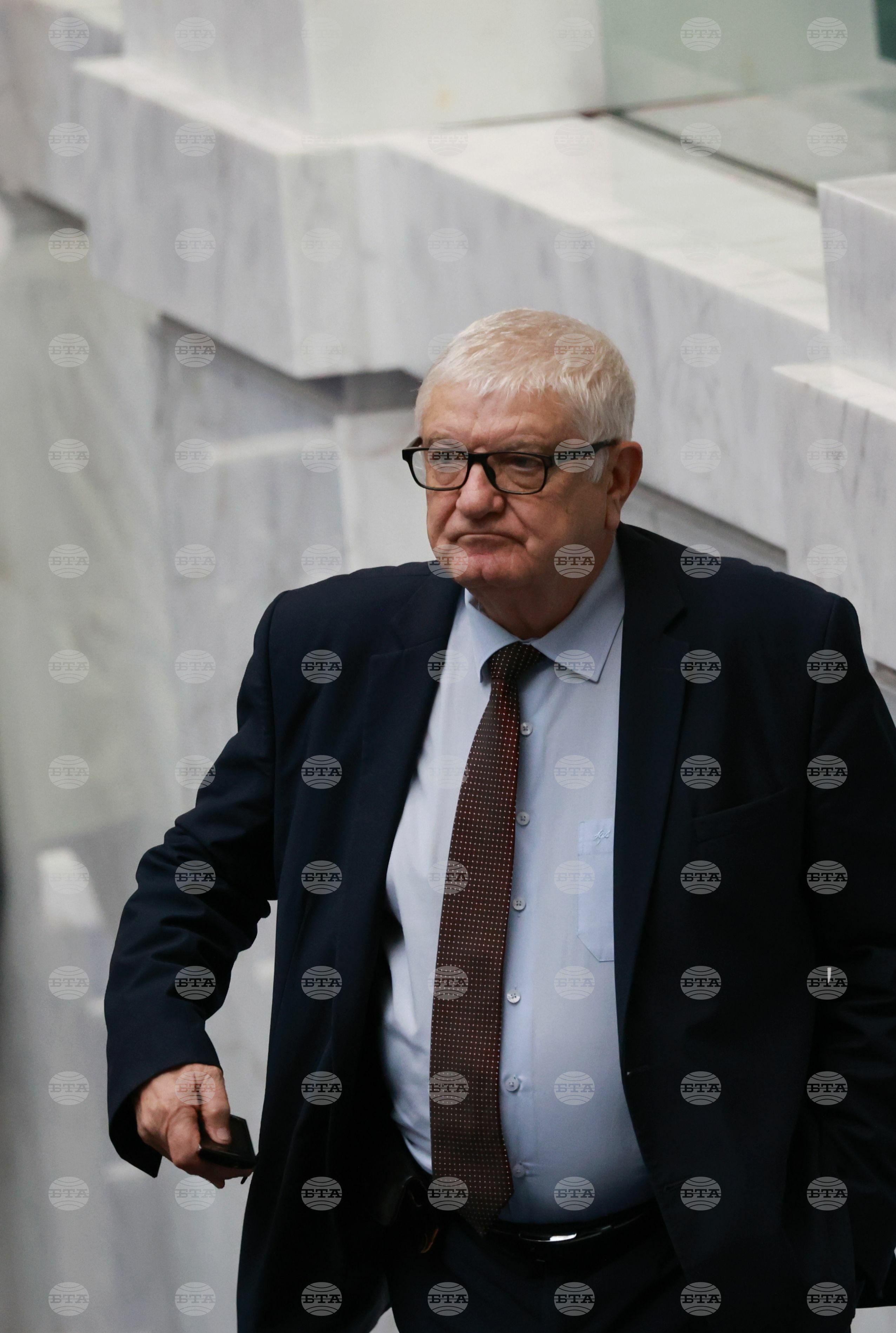 Парламент - заседание - Петър Кънев
