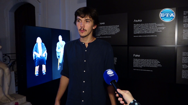 Фалшификациите са съществували в цялата човешка история, каза пред БТА Тотю Христов, екскурзовод в изложбата „Истина или лъжа“