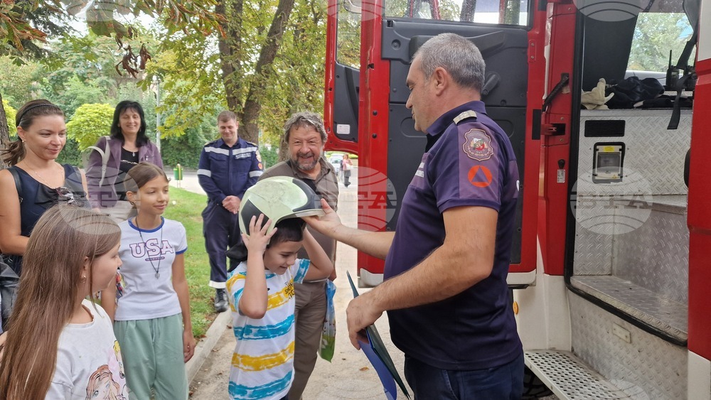 Разград - пожарна - демонстрации и награждаване