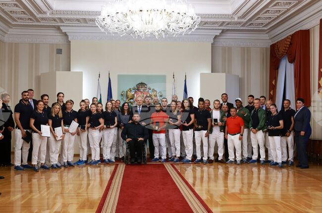 Президент - награди - български медалисти и финалисти