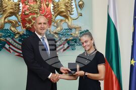 Президент - награди - български медалисти и финалисти