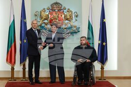 Президент - награди - български медалисти и финалисти