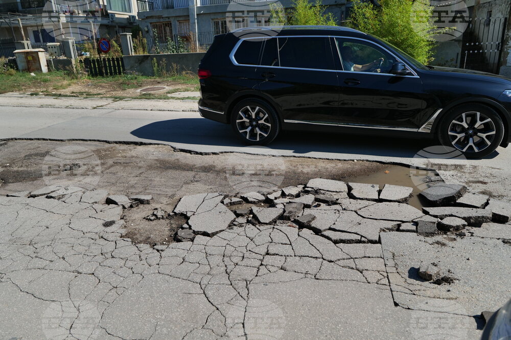 Варна - дъждове - улична настилка - поражения