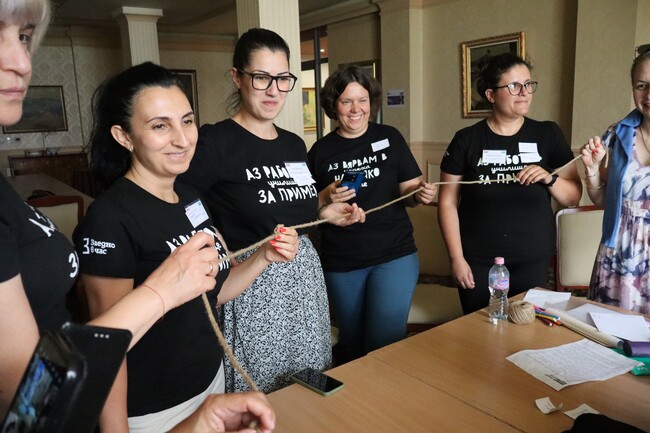 Фондация „Заедно в час“: По-интересни учебни часове могат да очакват учениците в 35 училища в страната