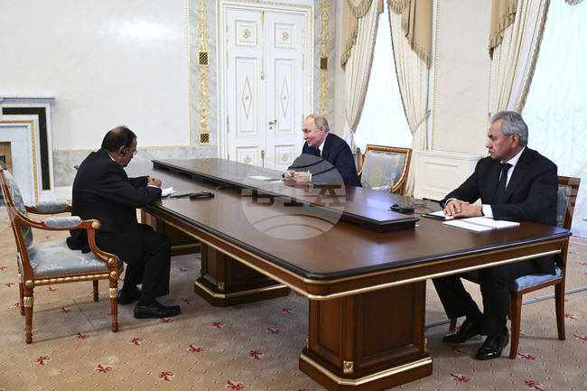  Путин се срещна в Кремъл с индийския съветник по националната сигурност Аджит Довал
