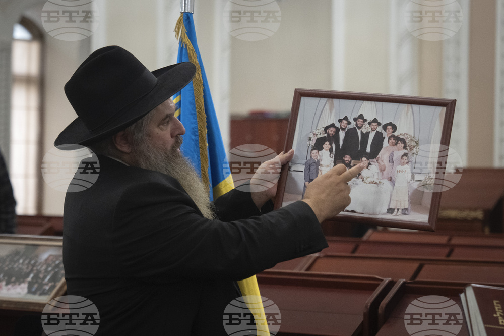 Духовният съветник на Тръмп посети Украйна