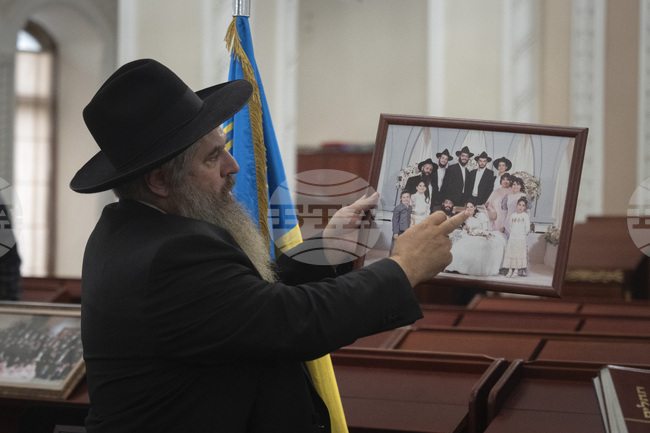 Духовният съветник на Тръмп посети Украйна