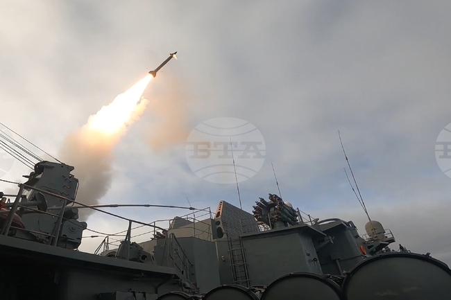 Руски военен кораб бе забелязан край германски остров