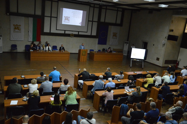 Община Благоевград: Висока събираемост, ниски нива на местните данъци и такси и над 24 млн. лв. дълг, сочи докладът за изпълнението на бюджета на Община Благоевград за 2023г.