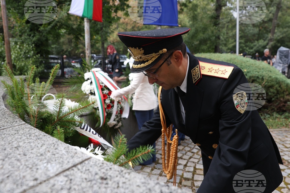 Пожарникари - професионален празник