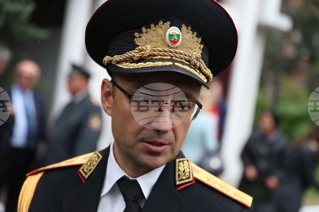 Изпратихме тежко лято с много горски пожари, с които огнеборците се справиха, заяви директорът на пожарната Александър Джартов