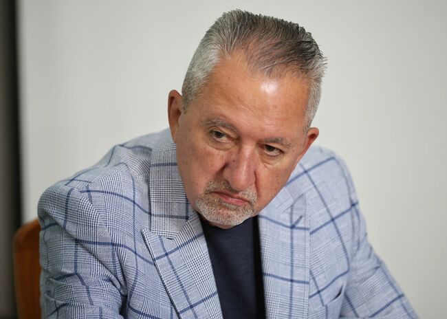 Областният управител на Сливен Чавдар Божурски отправи поздравление към военнослужещите по повод 6 май