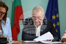 Бургас - избори - работна среща - Росен Карадимов