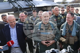 Авиобаза „Граф Игнатиево“ - Румен Радев - демонстрационен полет