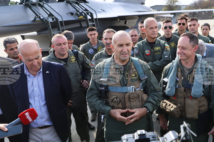 President Radev Expects North Macedonia Counterpart's Wish for Dialogue to Become Consistent Policy