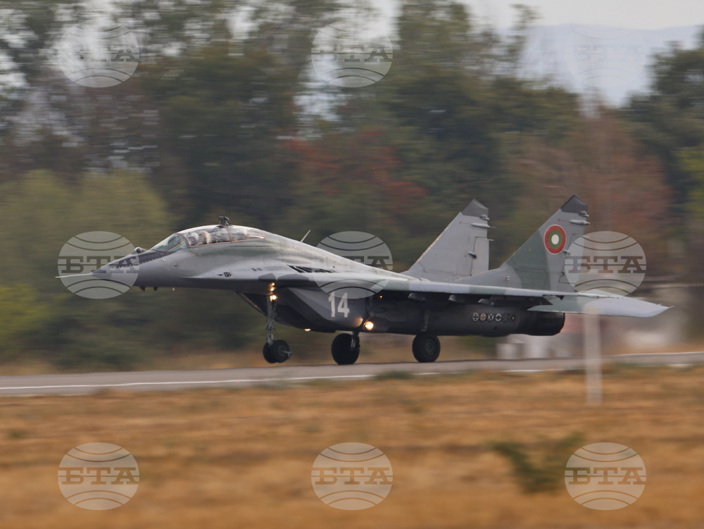 Авиобаза  „Граф Игнатиево“ - президент - демонстрационен полет