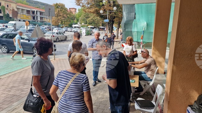 РЗИ – Шумен закри кампанията с изнесени пунктове за осигуряване на достъп до електронно здравно досие чрез мобилното приложение "еЗдраве"