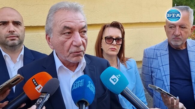 Искаме оптимизиране на процеса по удостоверяване на машините за гласуване, каза в Бургас министър Росен Карадимов