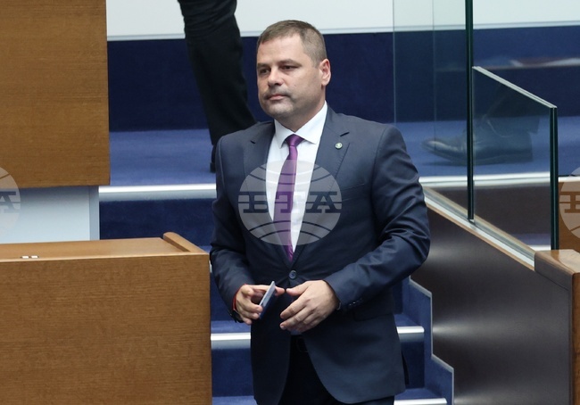 От "Възраждане" излязоха с декларация за изучаването на руски език в училищата