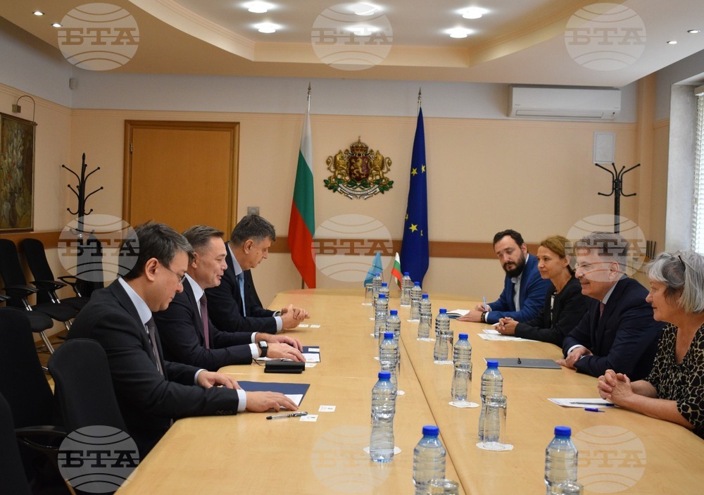 Economy Minister, Kazakh Ambassador Discuss Opportunities for Expanding Economic Cooperation