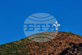 Сливен - 33-метров кръст