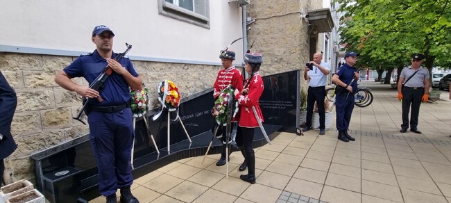 С шествие и демонстрации на техника и умения пожарната служба в Кърджали отбеляза 110-ата си годишнина