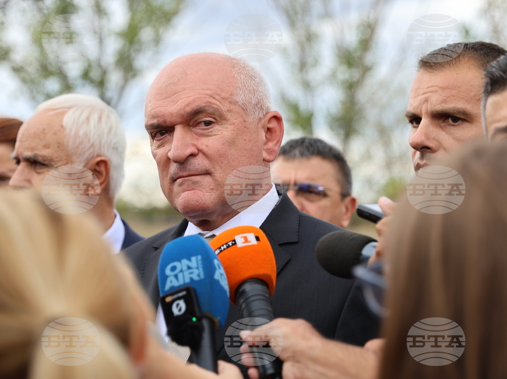 Авиобаза „Граф Игнатиево“ - инцидент - Димитър Главчев - брифинг