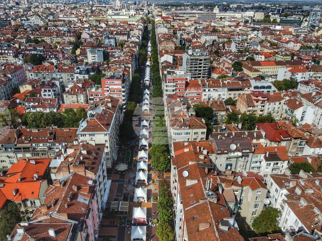 Sofia Book Alley Returns on September 8