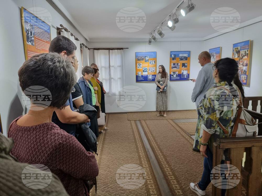 Кюстендил - изложба "Снимки и спомени от кабинета на Панчо Владигеров"