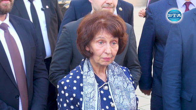 Президентът на Република Северна Македония Гордана Силяновска-Давкова изрази съболезнования за двамата загинали български пилоти