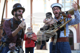 13-ти Международен фестивал за уличен и куклен театър „Панаир на куклите“ - откриване