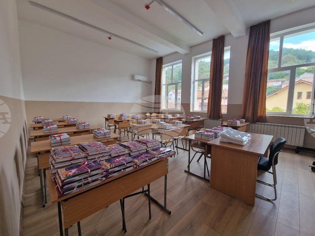 Петрич - обновено училище