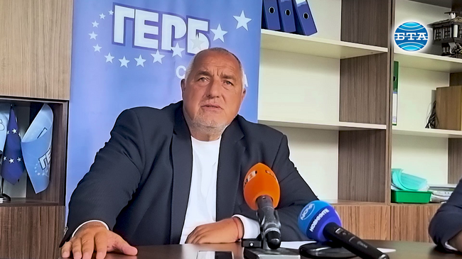  Бойко Борисов изказа съболезнования на близките на загиналите пилоти