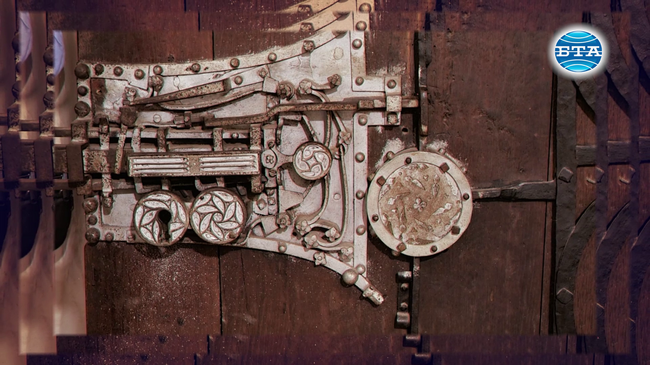 Укрепена църква в Румъния държи рекорда на Гинес за най-сложна ключалка в света