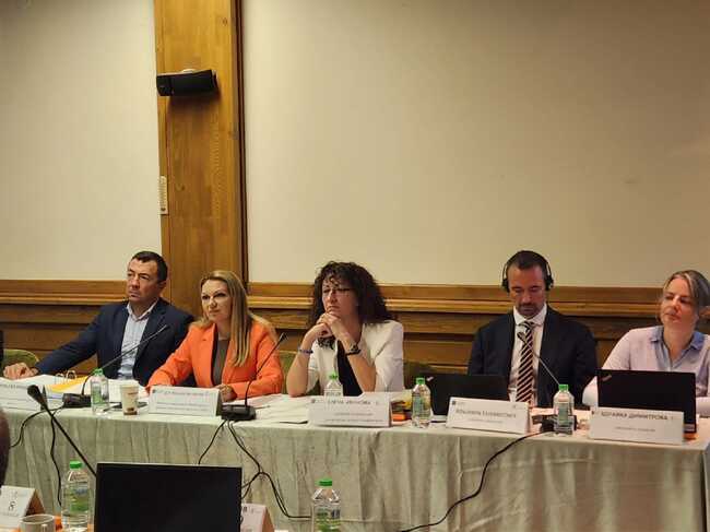 Приеми за над 1,6 млрд. лв. за подкрепа на млади и нови фермери и инвестиции в инфраструктура ще стартират по Стратегическия план