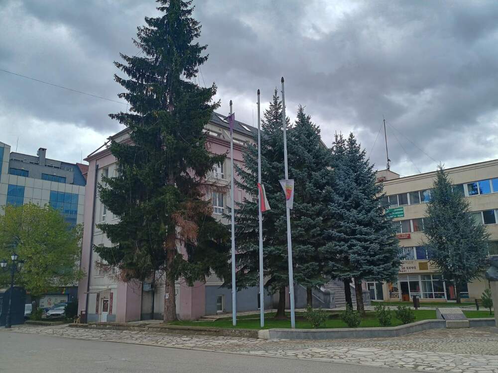 Общинските съветници в Разлог ще гласуват дали Общината да кандидатства с проект за реконструкция на улици, тротоари и съоръженията към тях