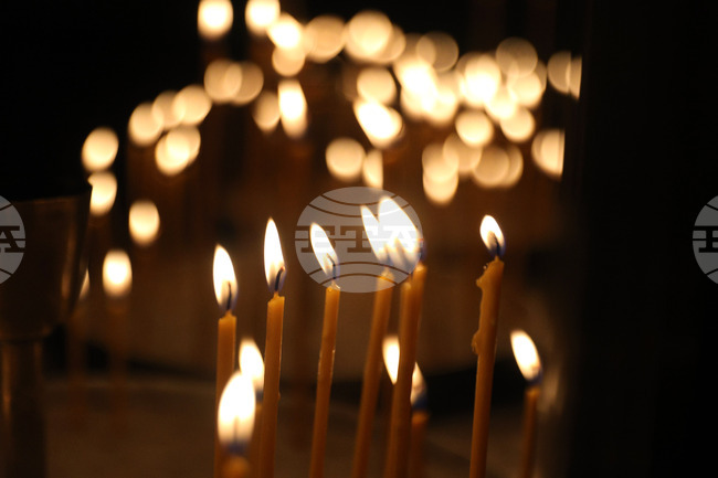 Русе - Света литургия - Кръстовден